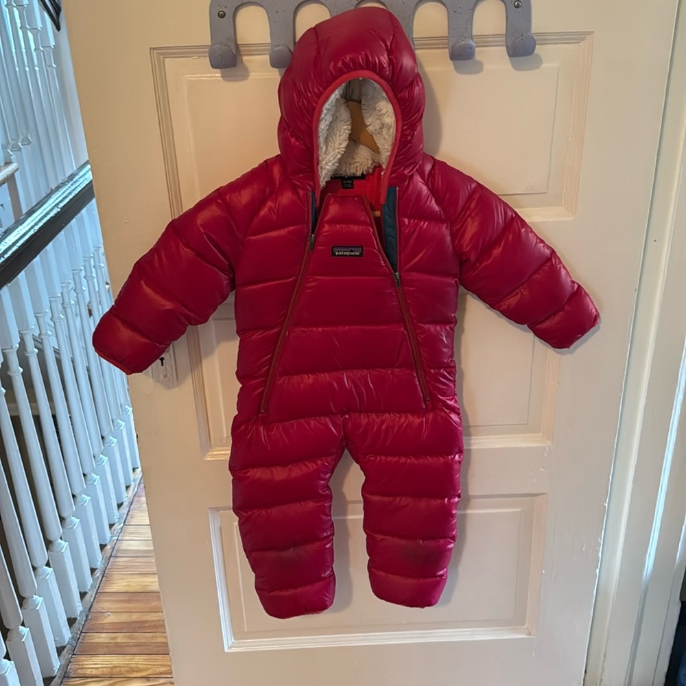 VGUC Patagonia down bunting, pink, size 12-18m